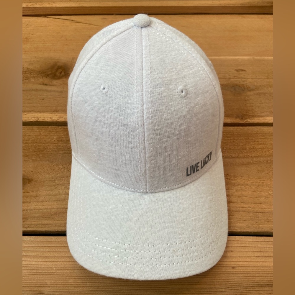 Black Clover All White Linen Hat with Live Lucky - Picture 2 of 6